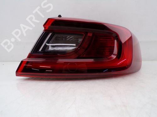 Used Right taillight RENAULT ARKANA I (LCM_, LDN_) 1.3 TCe 140 (LDN0) (140 hp) 31076948