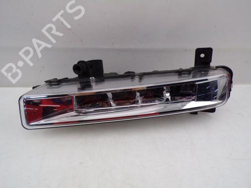Used Left front fog light BMW 5 (G30, F90) 518 d (136 hp) 32841611