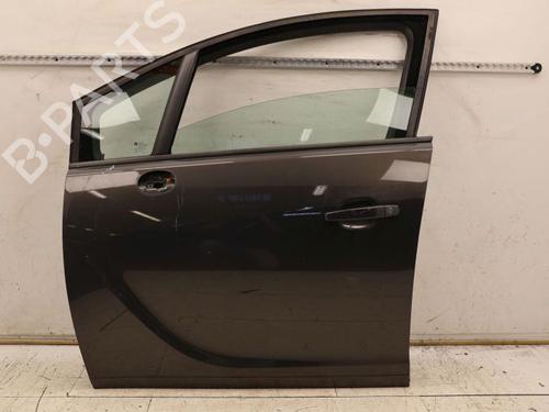 left-front-door-opel-meriva-b-mpv-s10-2010-2011-2012-2013-2014-2015-2016-2017-39624423 main image