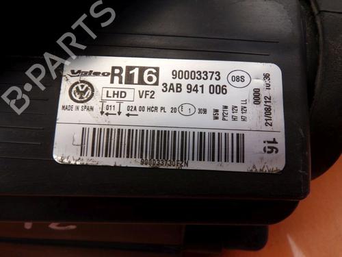 Right headlight VW PASSAT B7 Variant (365) 2.0 TDI | BP32649783C29
