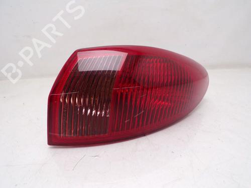 Used Right taillight ALFA ROMEO 147 (937_) 1.6 16V T.SPARK ECO (937.AXA1A, 937.BXA1A) (105 hp) 32841641