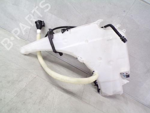 Used Windscreen washer tank BMW X1 (E84) sDrive 16 d (116 hp) 24389012
