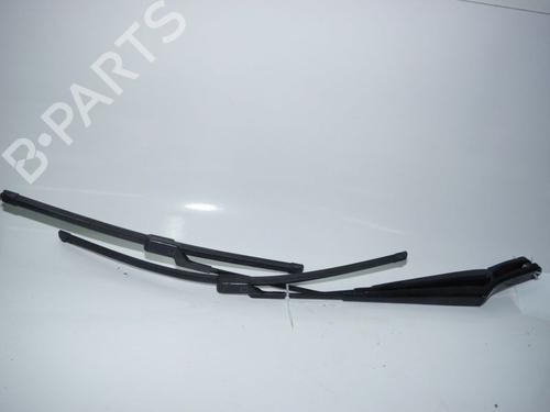 Used Front windshield wiper arm VW GOLF V (1K1) 1.9 TDI (105 hp) 24381386