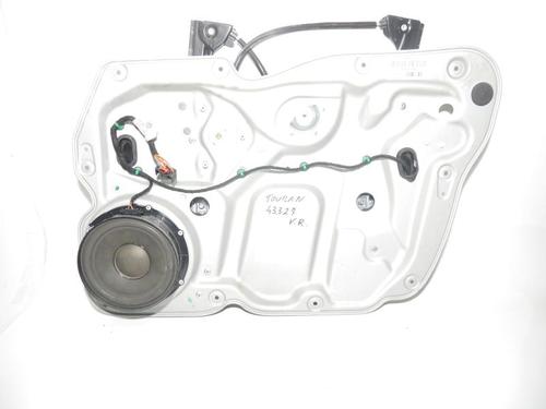 Gummiliste VW TOURAN (1T1, 1T2) 1.9 TDI (105 hp) 33139571