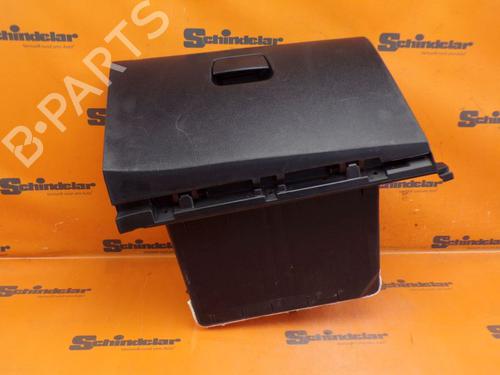 Used Glove box KIA RIO III (UB) 1.2 CVVT (84 hp) 24413280