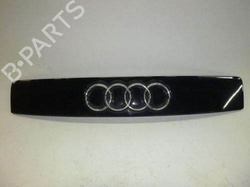 Used Grille AUDI A2 (8Z0) 1.4 TDI (75 hp) 24382280
