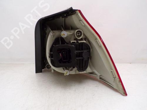 Left taillight VW GOLF V (1K1) 1.4 16V | BP32838892C34 - Image 4