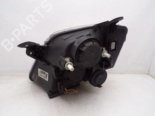 Right headlight OPEL MERIVA A MPV (X03) 1.6 16V (E75) | BP31077022C29