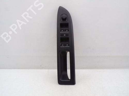 Used Switch Switch VW GOLF PLUS V (5M1, 521) 1.9 TDI (105 hp) 33560697 33560697