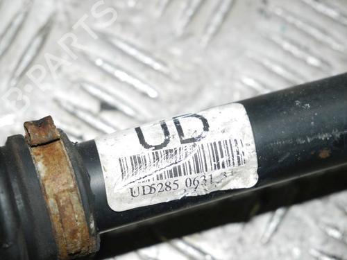 Right front driveshaft OPEL MERIVA A MPV (X03) 1.6 16V (E75) | BP29827749M39 