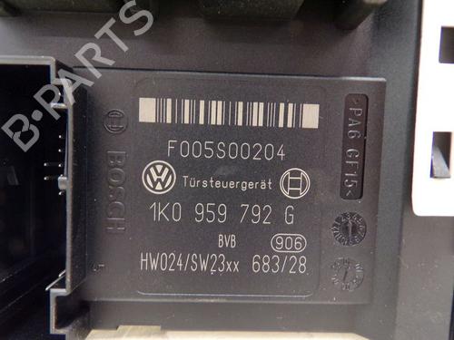 Right front window motor VW GOLF V (1K1) 1.6 | BP33157319E20 - Image 3