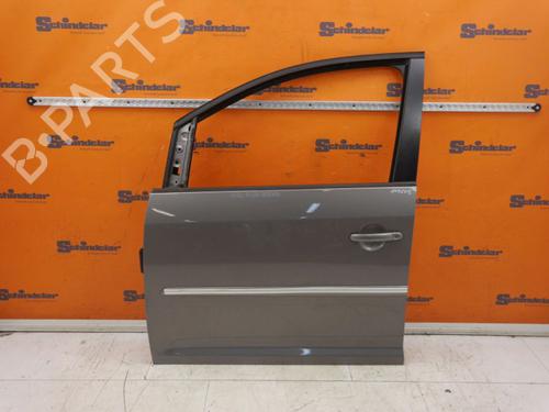 Used Left front door VW TOURAN (1T1, 1T2) 1.4 TSI (140 hp) 28711144