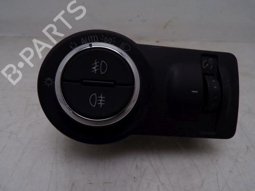 Used Headlight switch OPEL ASTRA J Sports Tourer (P10) 1.4 Turbo (35) (140 hp) 32651410