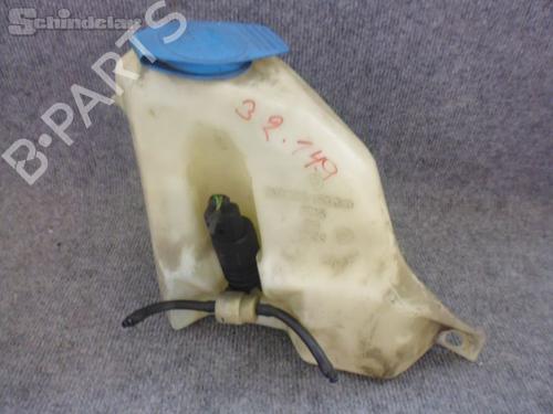 Used Windscreen washer tank VW POLO III (6N1) 60 1.4 (60 hp) 23507150