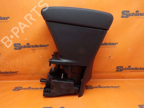 Armrest / Center console OPEL CORSA F (P2JO) 1.2 (68) | BP32649239I20