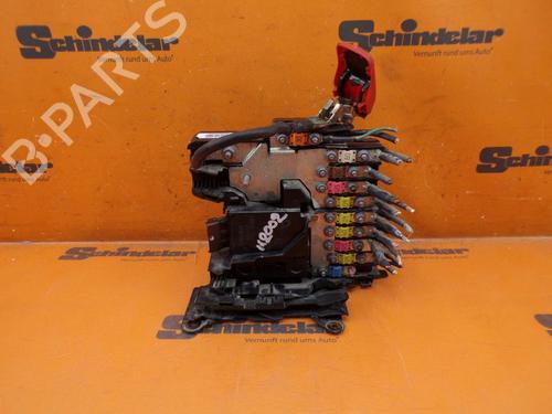 Used Fuse box PEUGEOT TRAVELLER Bus (V_) 2.0 BlueHDi 180 (177 hp) 29217276