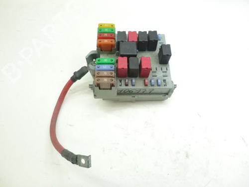 Used Fuse box LANCIA MUSA (350_) 1.4 (350.AXA11, 350.AXA1A) (95 hp) 32828373