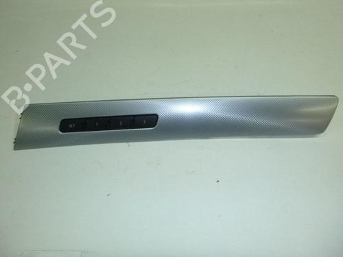 Used Front right panel Front right panel VW TOUAREG (7P5, 7P6) 3.0 V6 TSI Hybrid (379 hp) 33143141 33143141