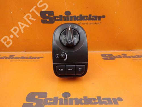 Forlygtekontakt JAGUAR X-TYPE I (X400) 2.5 V6 All-wheel Drive (196 hp) 24480411