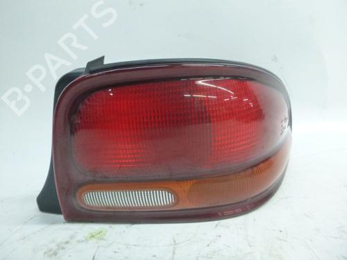 Højre baglygte CHRYSLER STRATUS (JA) 2.5 LX V6 (163 hp) 32823907