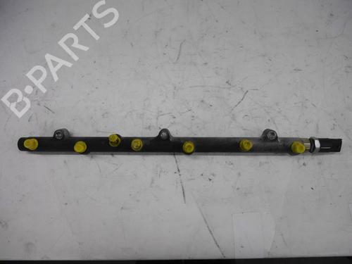 Rampa inyectora BMW 5 Touring (E39) 525 d (163 hp) 33141932