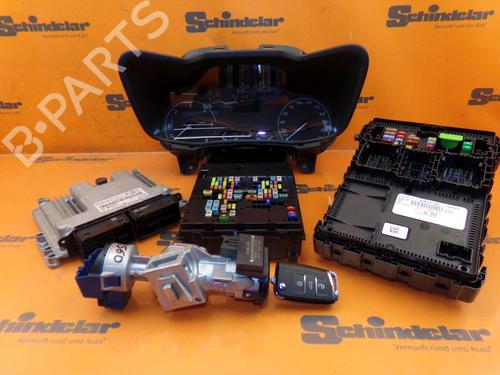Used Engine control unit (ECU) FORD TRANSIT CONNECT V408 Box Body/MPV 1.5 EcoBlue (101 hp) 32661868