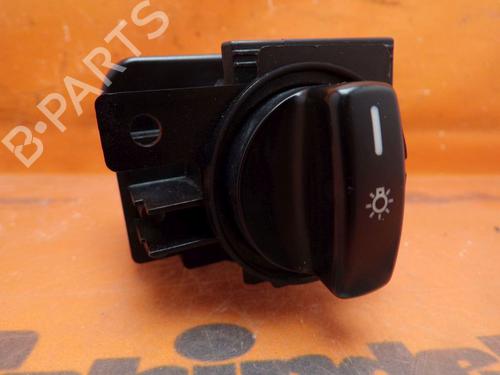 Used Headlight switch MERCEDES-BENZ A-CLASS (W169) A 170 (169.032, 169.332) (116 hp) 25828715