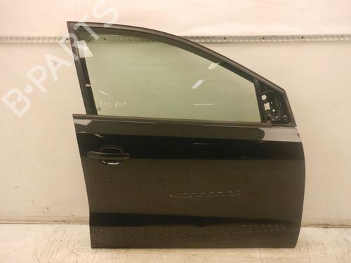 Used Right front door VW POLO V (6R1, 6C1) 1.2 TDI (75 hp) 32841551