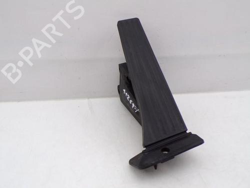 pedal-bmw-1-f20-2011-2012-2013-2014-2015-2016-2017-2018-2019-32652838 main image