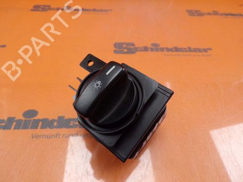 Used Headlight switch MERCEDES-BENZ B-CLASS Sports Tourer (W245) B 200 CDI (245.208) (140 hp) 33150702