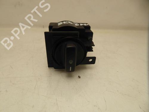 Lichtschalter für MERCEDES-BENZ B-CLASS Sports Tourer (W245) B 170 (245.232) (116 hp) 32840485