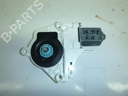 Used Right rear window motor VW TOUAREG (7P5, 7P6) 3.0 V6 TSI Hybrid (379 hp) 33143130