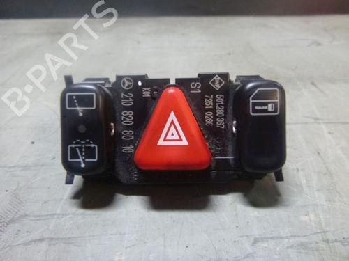 Used Warning switch Warning switch MERCEDES-BENZ C-CLASS T-Model (S202) C 180 T (202.078) (122 hp) 33138934 33138934