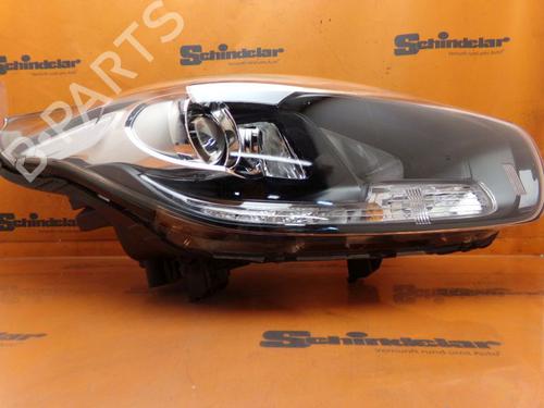 Used Right headlight KIA CARENS IV 1.7 CRDi (136 hp) 32837001