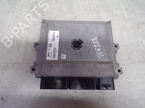 Used Engine control unit (ECU) DACIA LOGAN MCV II TCe 90 (K8M1, K8MA, K8AC) (90 hp) 28363424