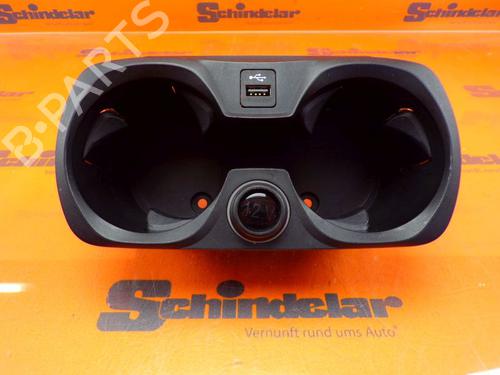 Used Cup/Object holder BMW 3 Touring (G21, G81) 320 d Mild-Hybrid xDrive (190 hp) 33147452