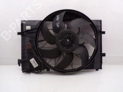 Used Fan MERCEDES-BENZ C-CLASS Coupe (CL203) C 320 (203.764) (218 hp) 30515809
