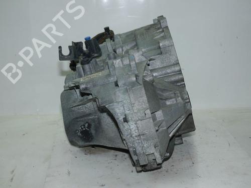 Gearbox VOLVO S60 I (384) D5 | BP33140136M3  - Image 5