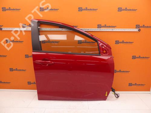 Used Right front door Right front door TOYOTA YARIS (_P21_, _PA1_, _PH1_) 1.5 (MXPA11) (125 hp) 33147231 33147231