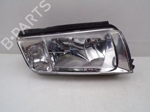 Used Right headlight SKODA FABIA I Saloon (6Y3) 1.2 (54 hp) 32840880