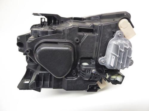 Right headlight AUDI Q2 (GAB, GAG) 2.0 TDI | BP32639062C29 