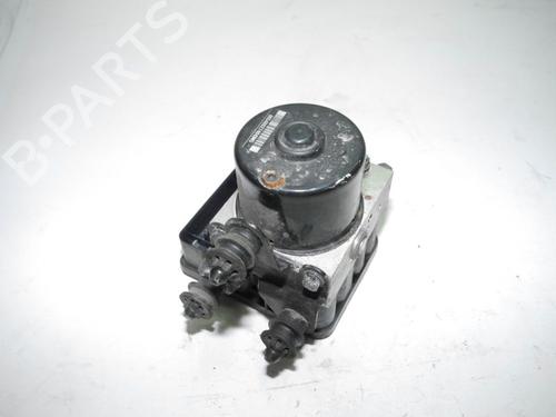Used ABS pump AUDI A3 (8P1) 2.0 TDI 16V (140 hp) 28044826
