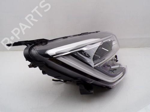 Right headlight RENAULT ARKANA I (LCM_, LDN_) 1.3 TCe 140 (LDN0) | BP31076951C29