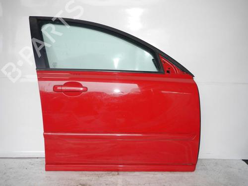 Used Right front door Right front door VOLVO V50 (545) D5 (179 hp) 33139530 33139530