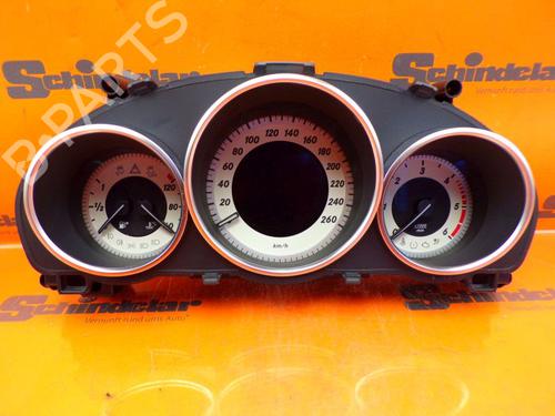 display-monitor-mercedes-benz-e-class-t-model-s212-2009-2010-2011-2012-2013-2014-2015-2016-33148662 main image