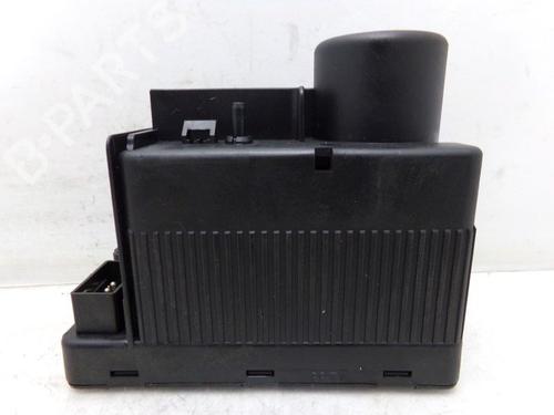 Used Central lock pump MERCEDES-BENZ E-CLASS T-Model (S124) E 200 T (124.079) (136 hp) 30521881