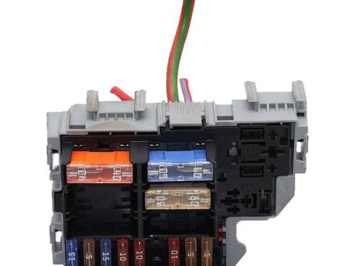 Used Fuse box Fuse box AUDI Q7 (4LB) 3.0 TDI quattro (204 hp) 37080802 37080802