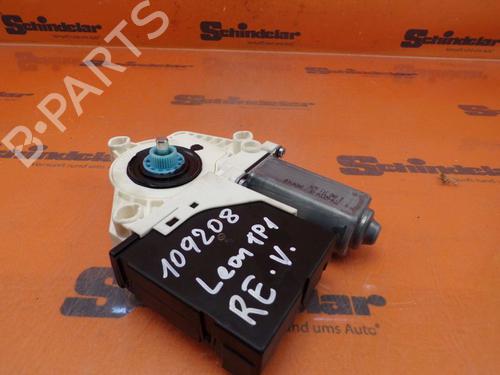 Right front window motor SEAT LEON (1P1) 1.4 TSI | BP32644964E20