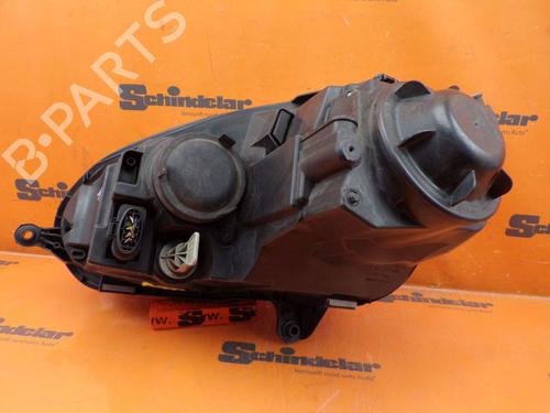 Right headlight VW GOLF V (1K1) 2.0 TDI | BP31260832C29 