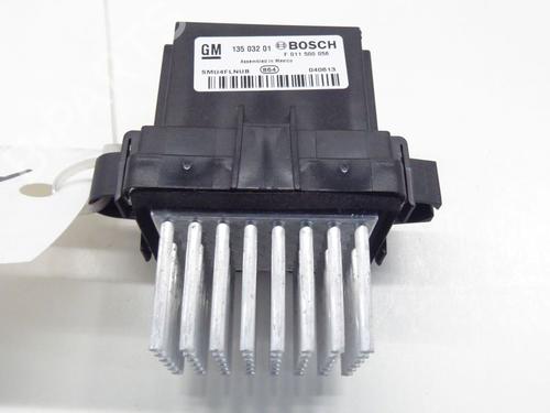 Używane Rezystor dmuchawy MERCEDES-BENZ A-CLASS (W168) A 170 CDI (168.009, 168.109) (95 hp) 32826855